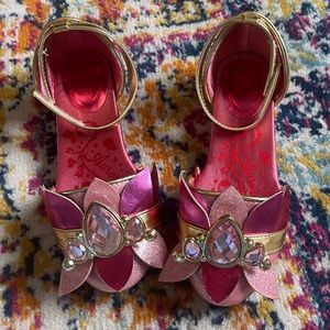 Disney store Aurora Shoe